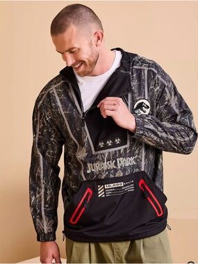Jurassic Park Men’s Black & Gray Camo Windbreaker Anorak